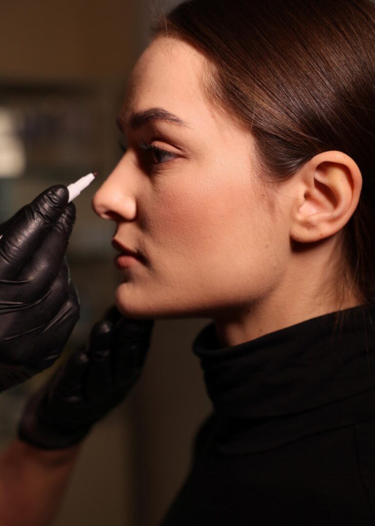 Пластика обличчя в медичному центрі Beauty Art